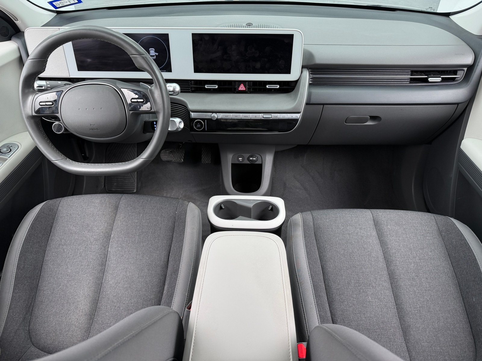 Thumbnail: 2023 Hyundai Ioniq 5 - 3