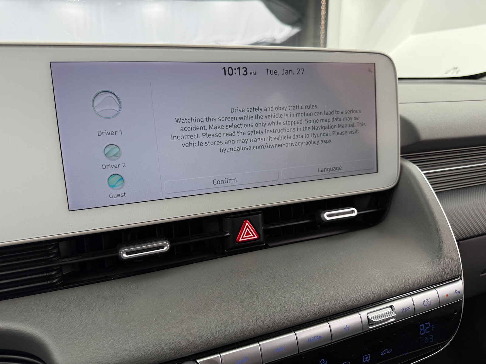 Thumbnail: 2023 Hyundai Ioniq 5 - 4