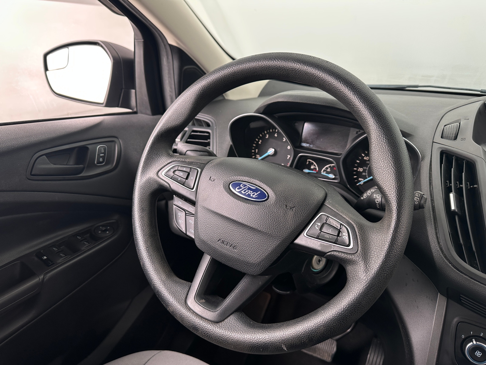 Thumbnail: 2019 Ford Escape - 5