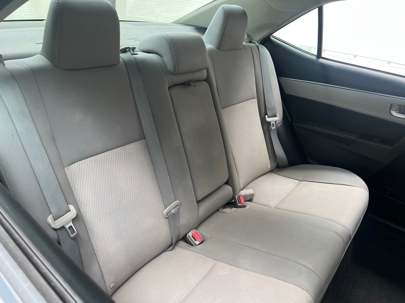 Thumbnail: 2015 Toyota Corolla - 6