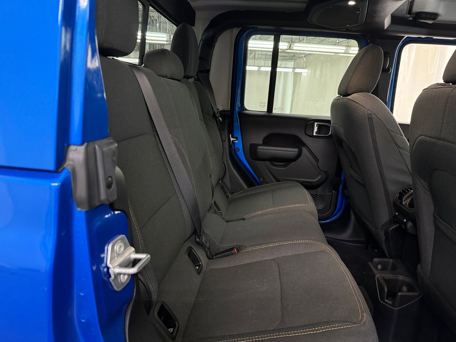 Thumbnail: 2025 Jeep Gladiator - 6