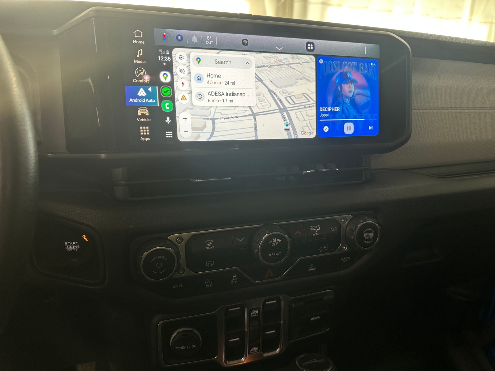 Thumbnail: 2025 Jeep Gladiator - 4