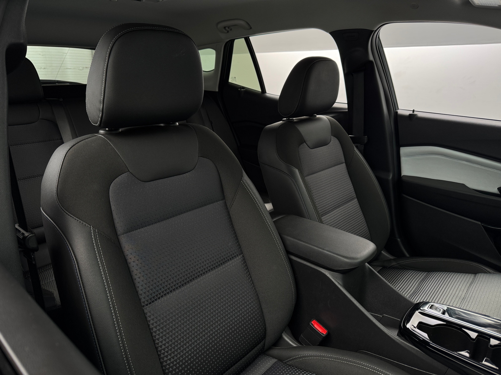 Thumbnail: 2025 Chevrolet Trax - 2