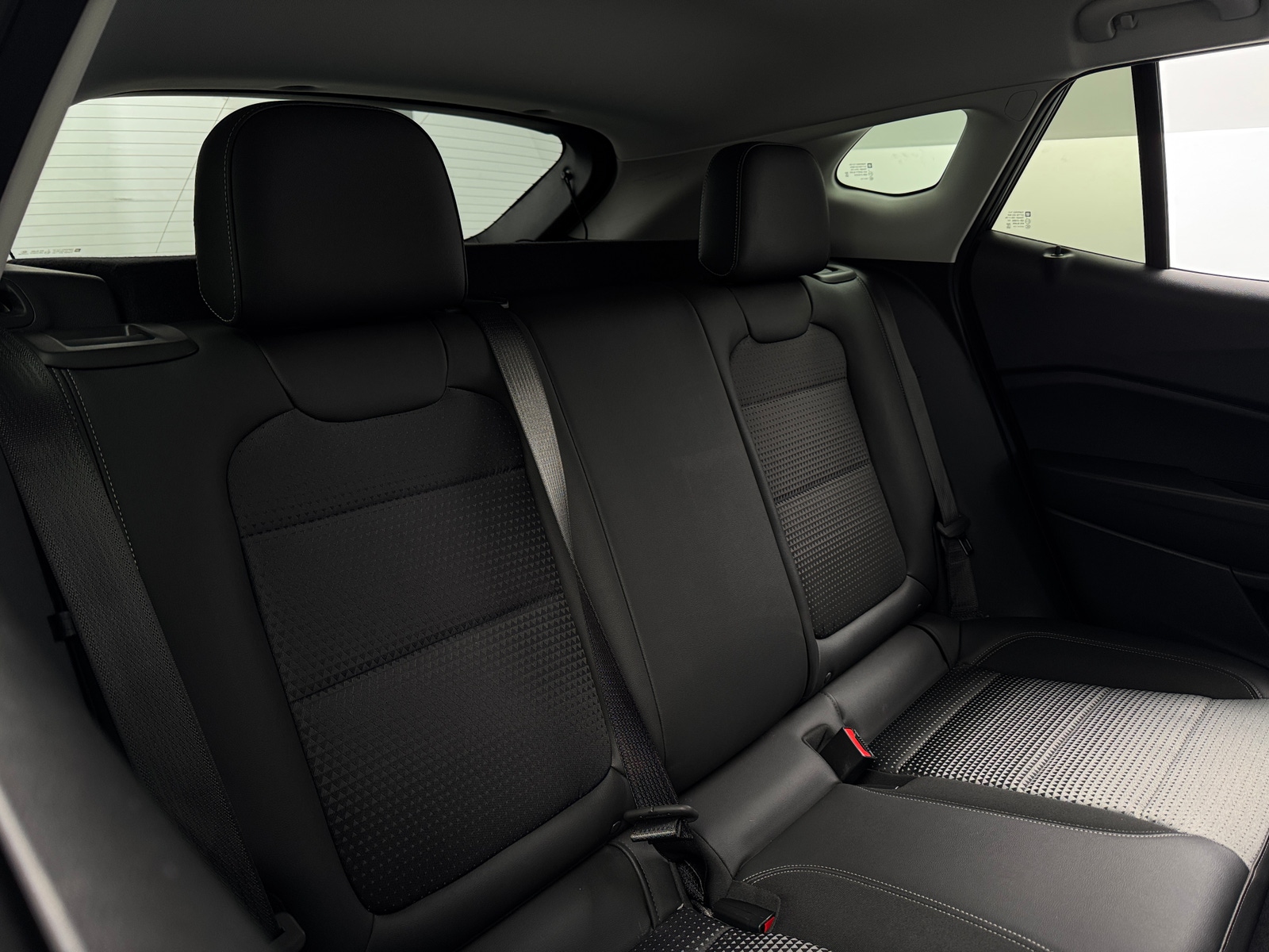 Thumbnail: 2025 Chevrolet Trax - 6