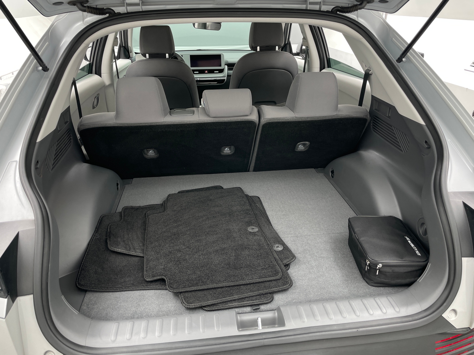 Thumbnail: 2022 Hyundai Ioniq 5 - 7