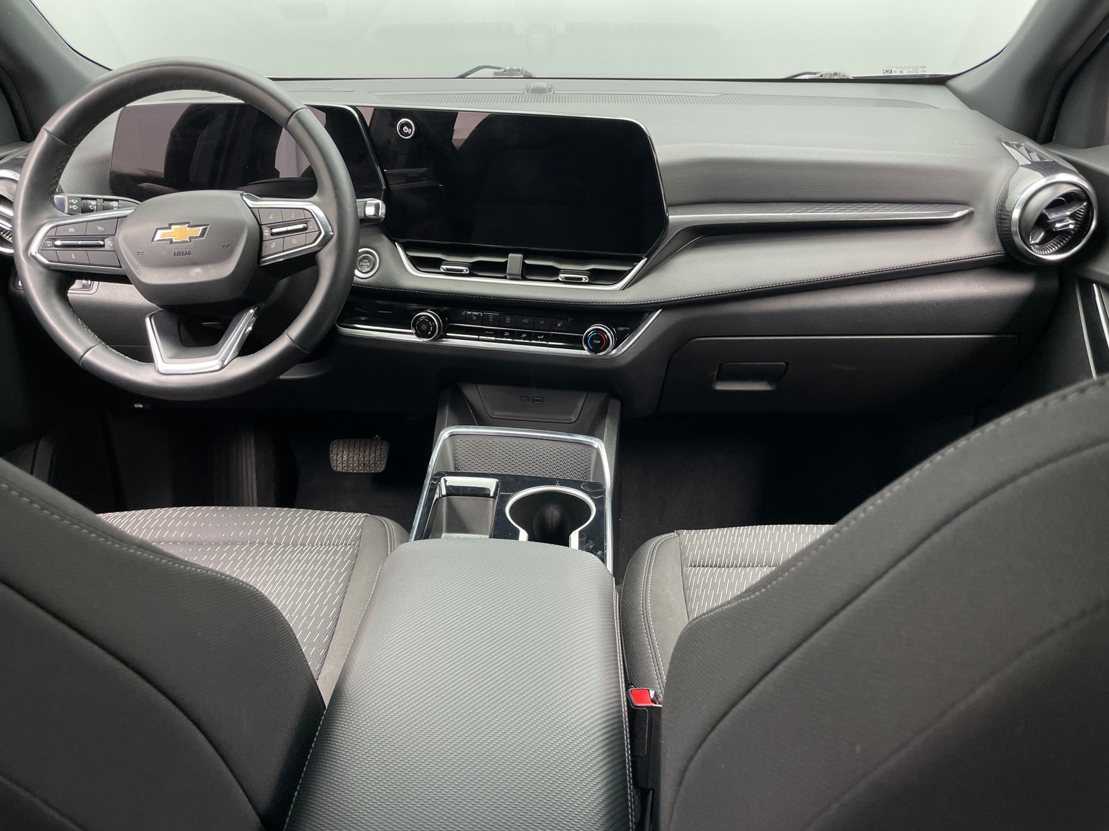 Thumbnail: 2025 Chevrolet Equinox - 3