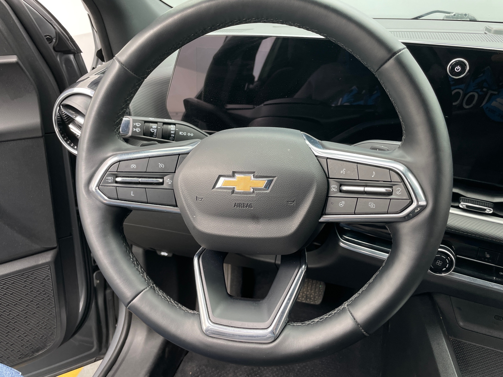 Thumbnail: 2025 Chevrolet Equinox - 5