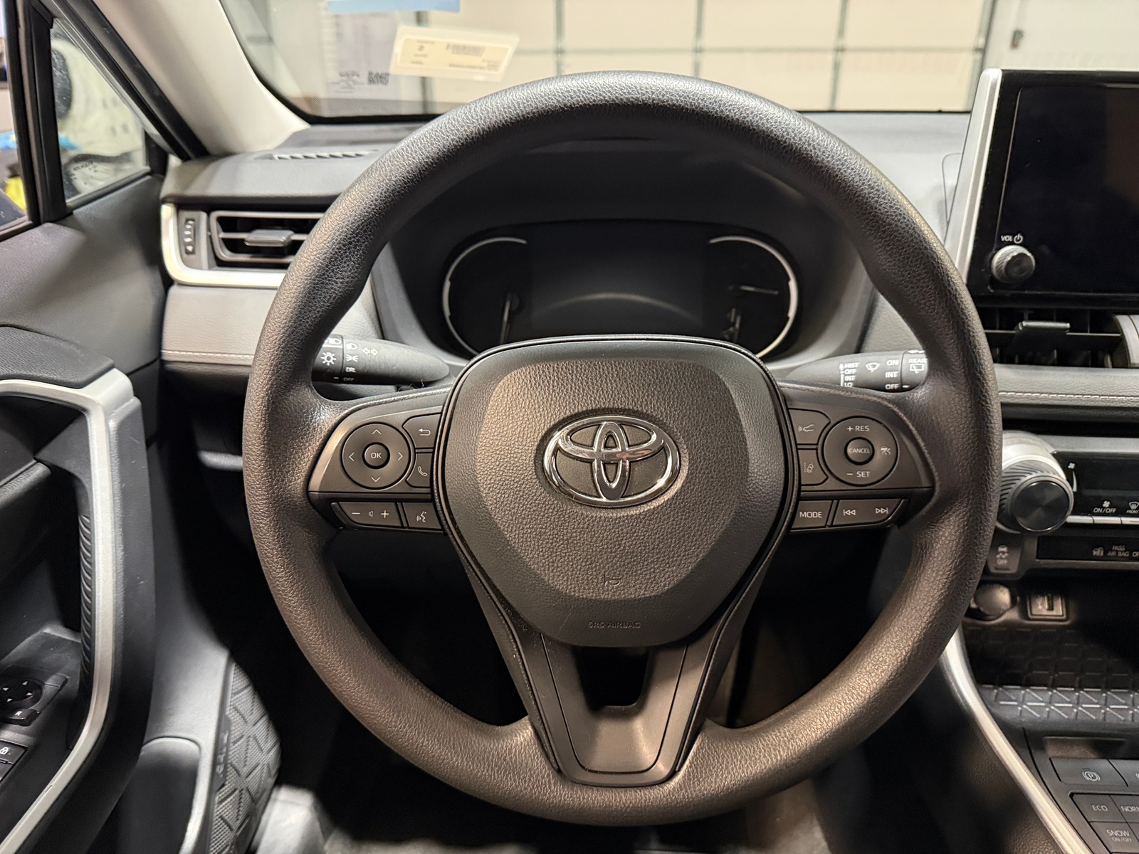 Thumbnail: 2024 Toyota RAV4 - 5