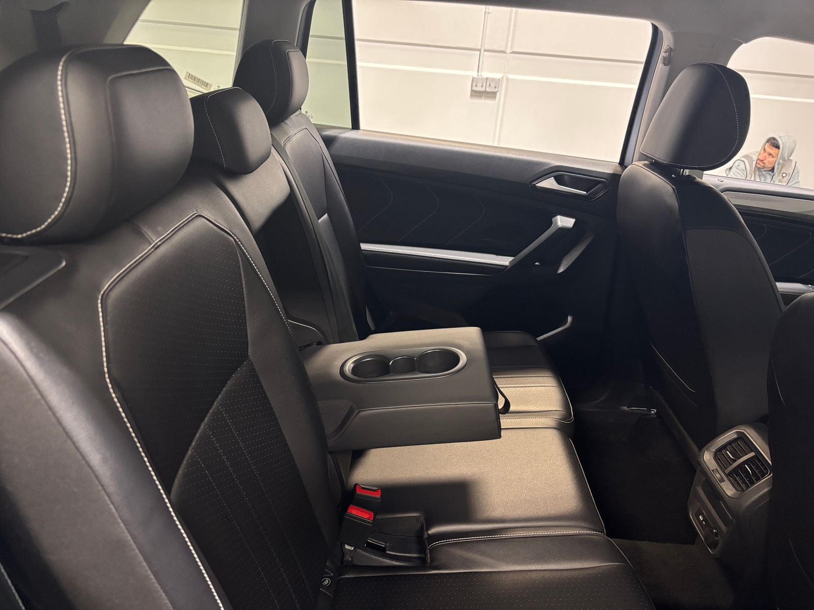 Thumbnail: 2024 Volkswagen Tiguan - 6