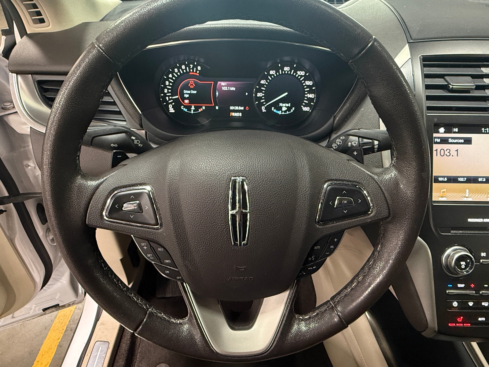 Thumbnail: 2018 Lincoln MKC - 4