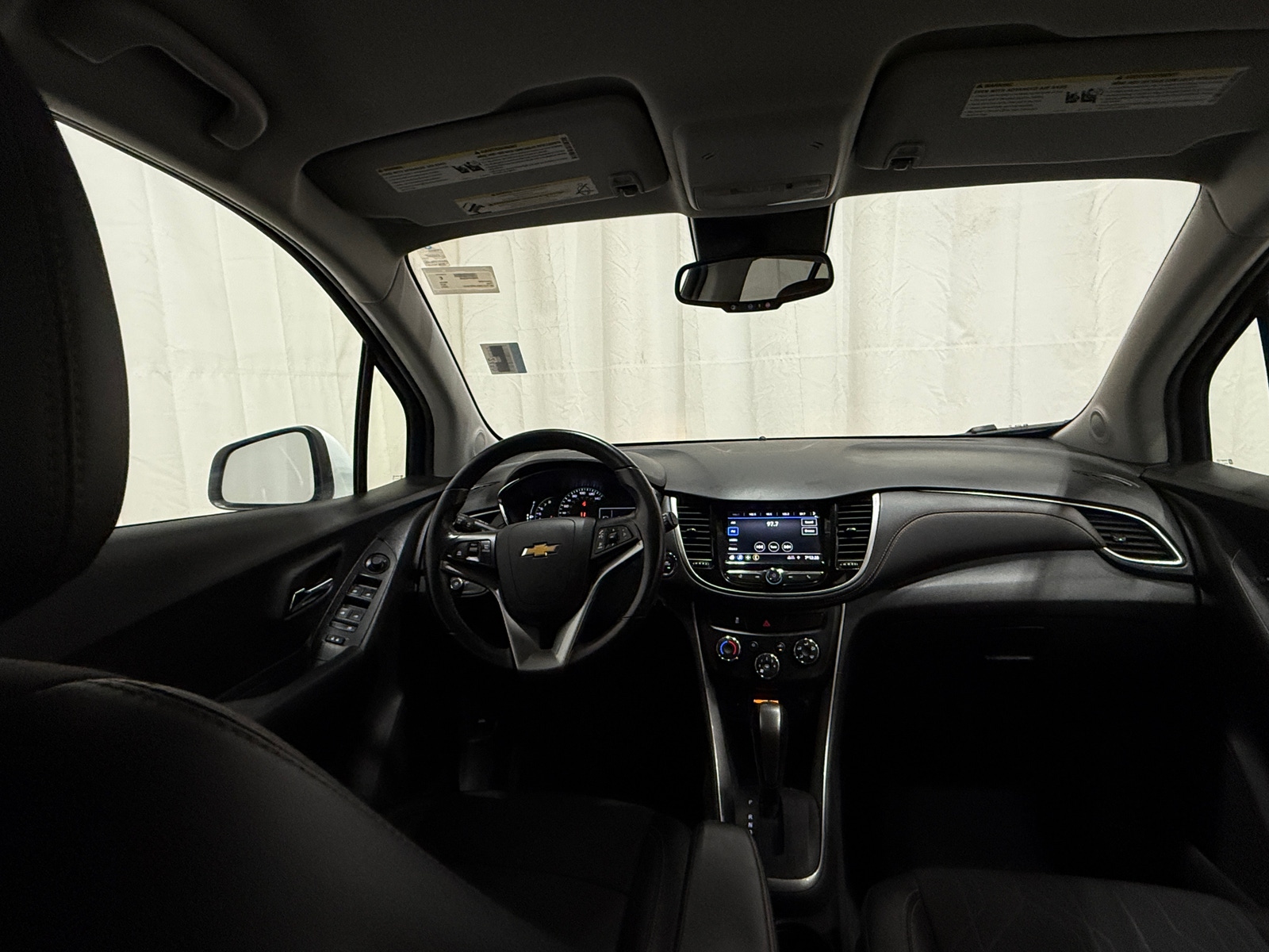 Thumbnail: 2020 Chevrolet Trax - 3