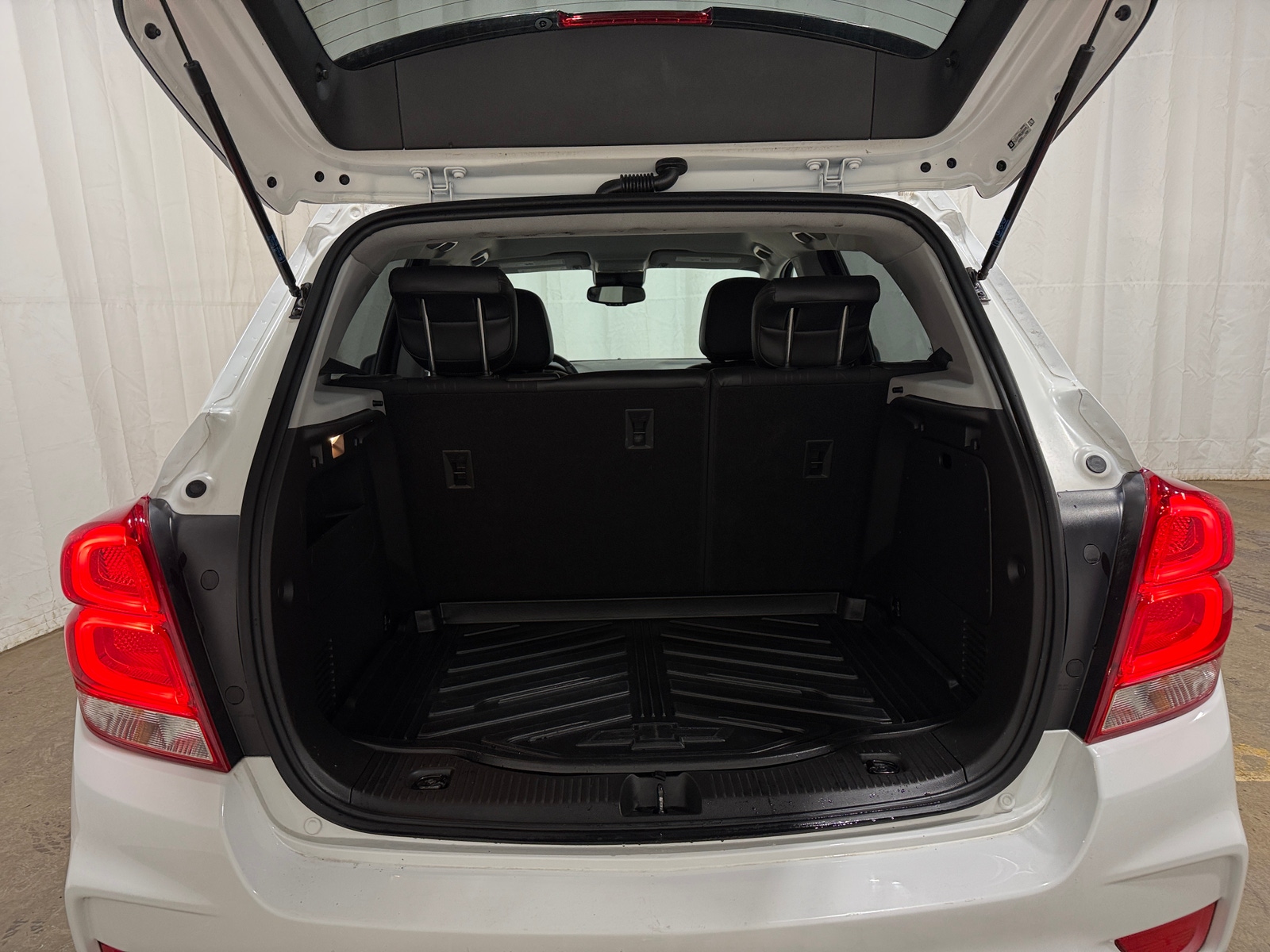 Thumbnail: 2020 Chevrolet Trax - 7