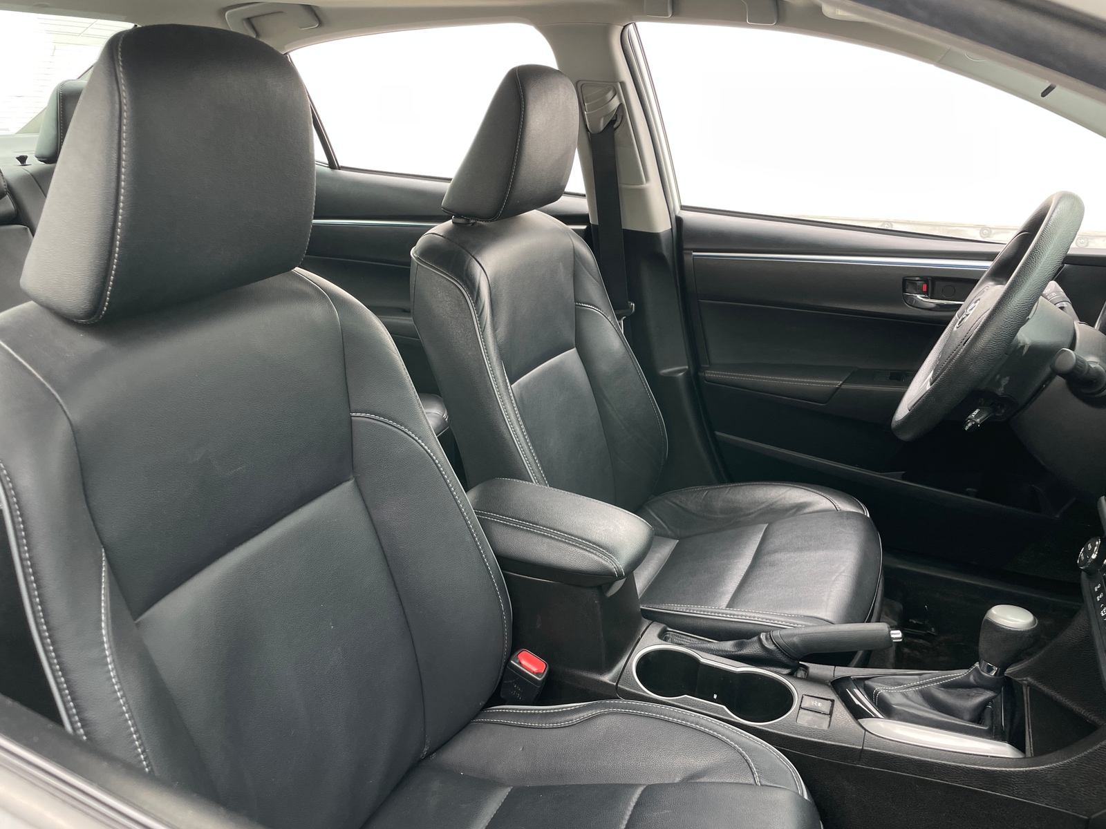 Thumbnail: 2016 Toyota Corolla - 2