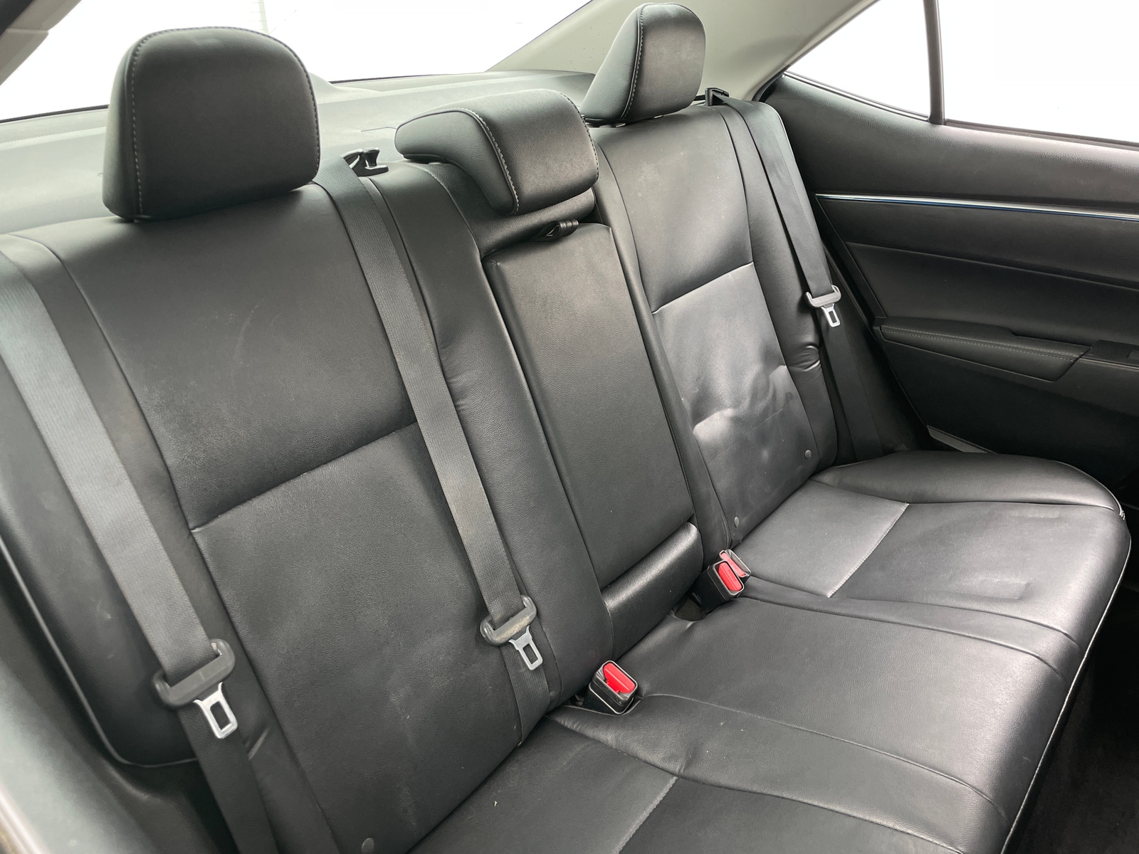 Thumbnail: 2016 Toyota Corolla - 6