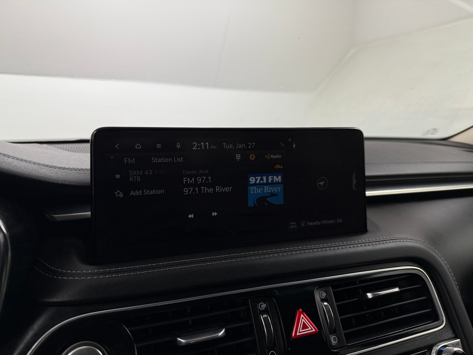 Thumbnail: 2023 Genesis G70 - 3