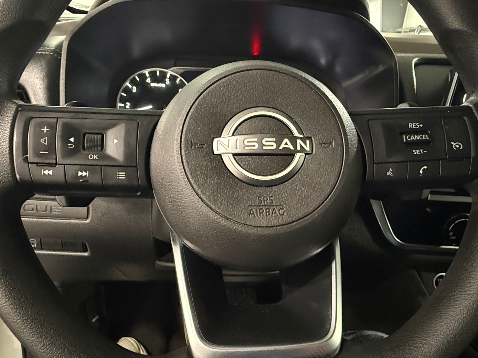 Thumbnail: 2023 Nissan Rogue - 5