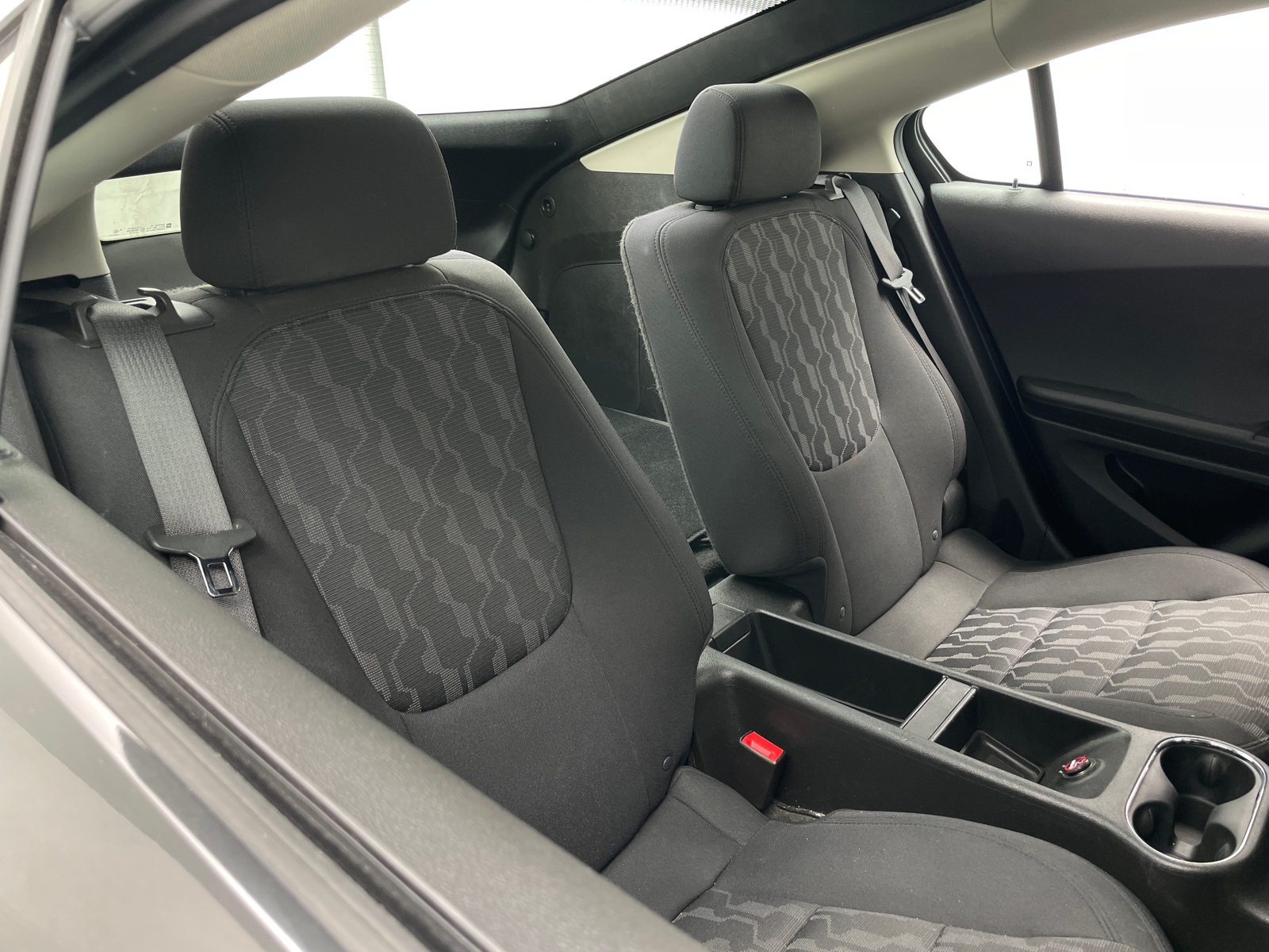 Thumbnail: 2015 Chevrolet Volt - 6