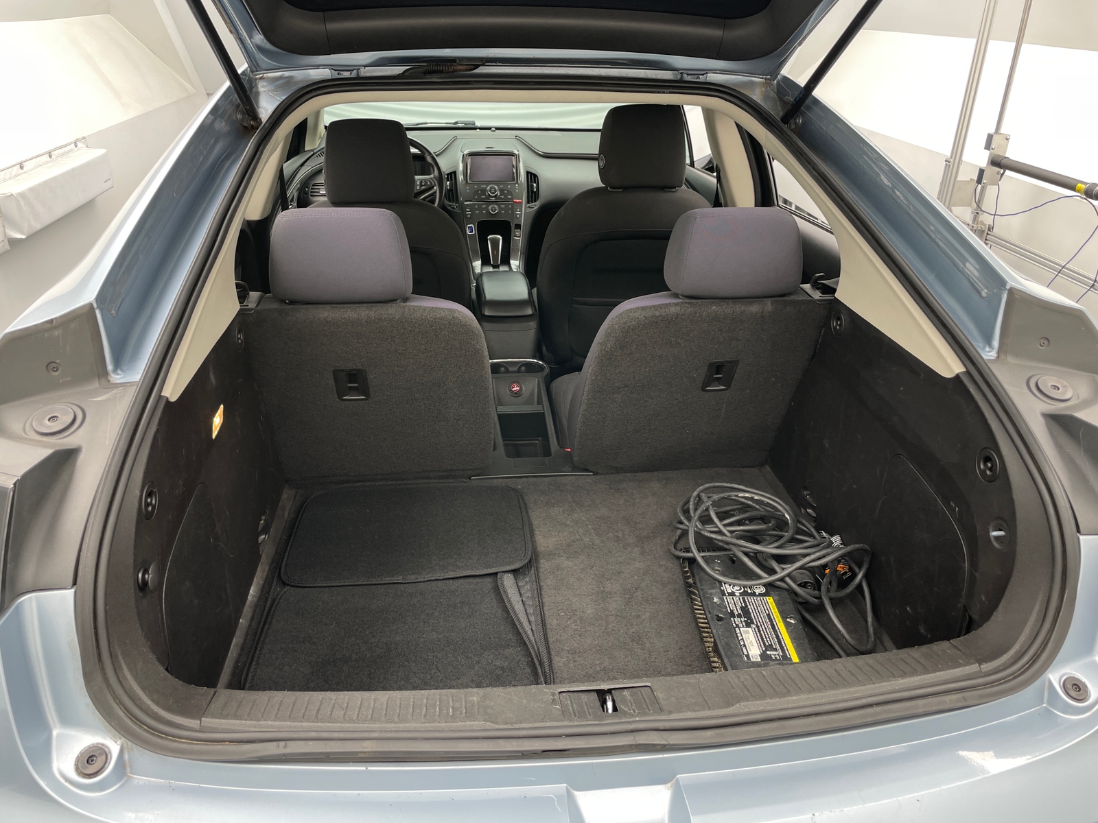 Thumbnail: 2015 Chevrolet Volt - 7