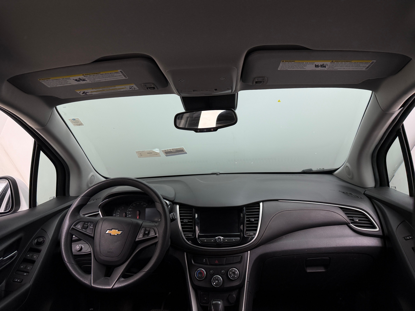 Thumbnail: 2021 Chevrolet Trax - 3