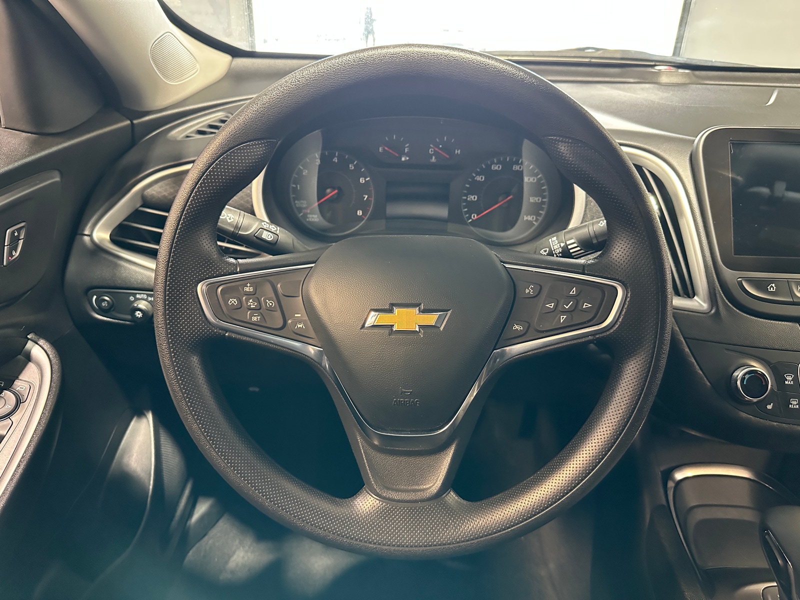 Thumbnail: 2024 Chevrolet Malibu - 5