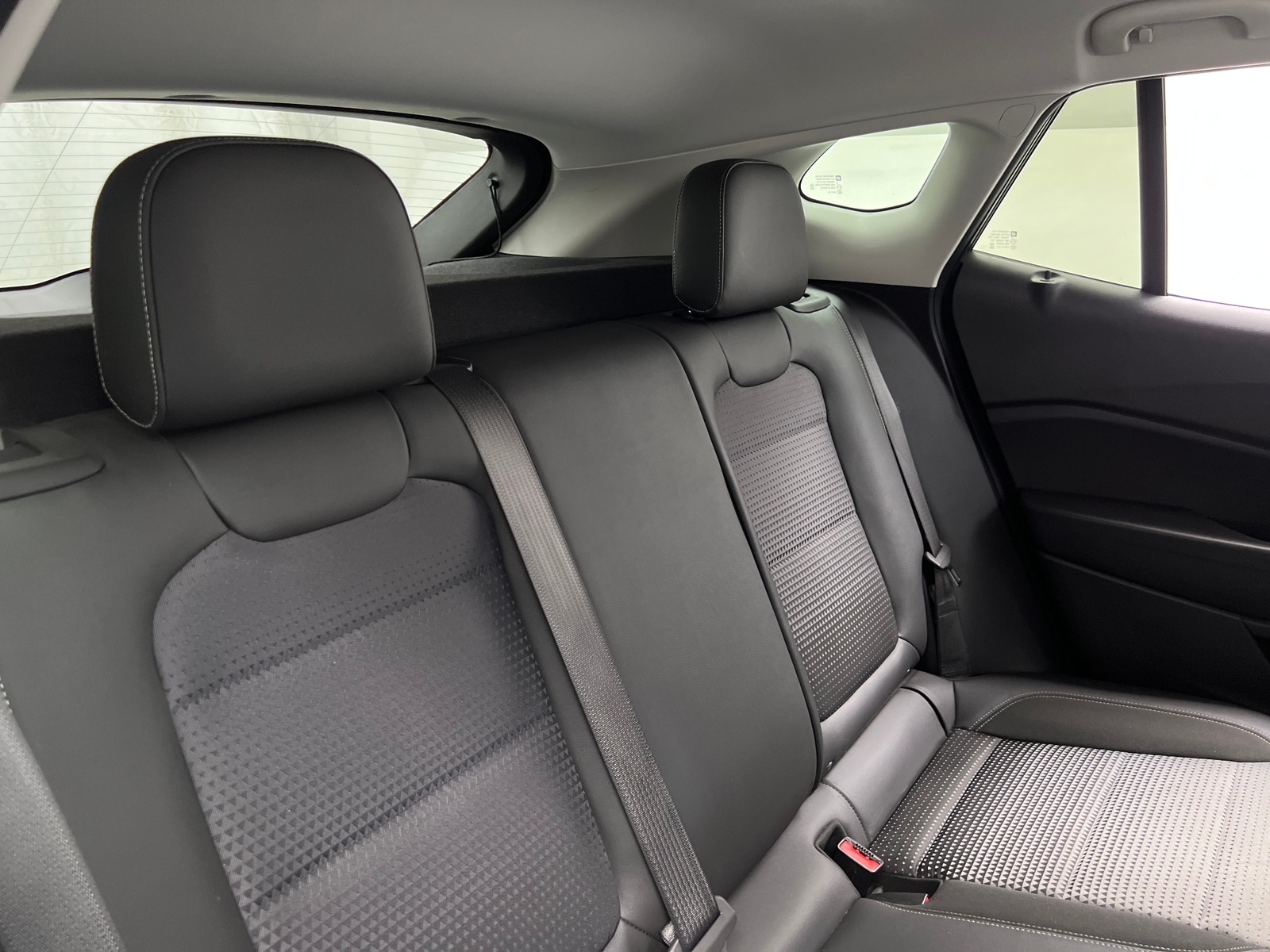 Thumbnail: 2025 Chevrolet Trax - 6