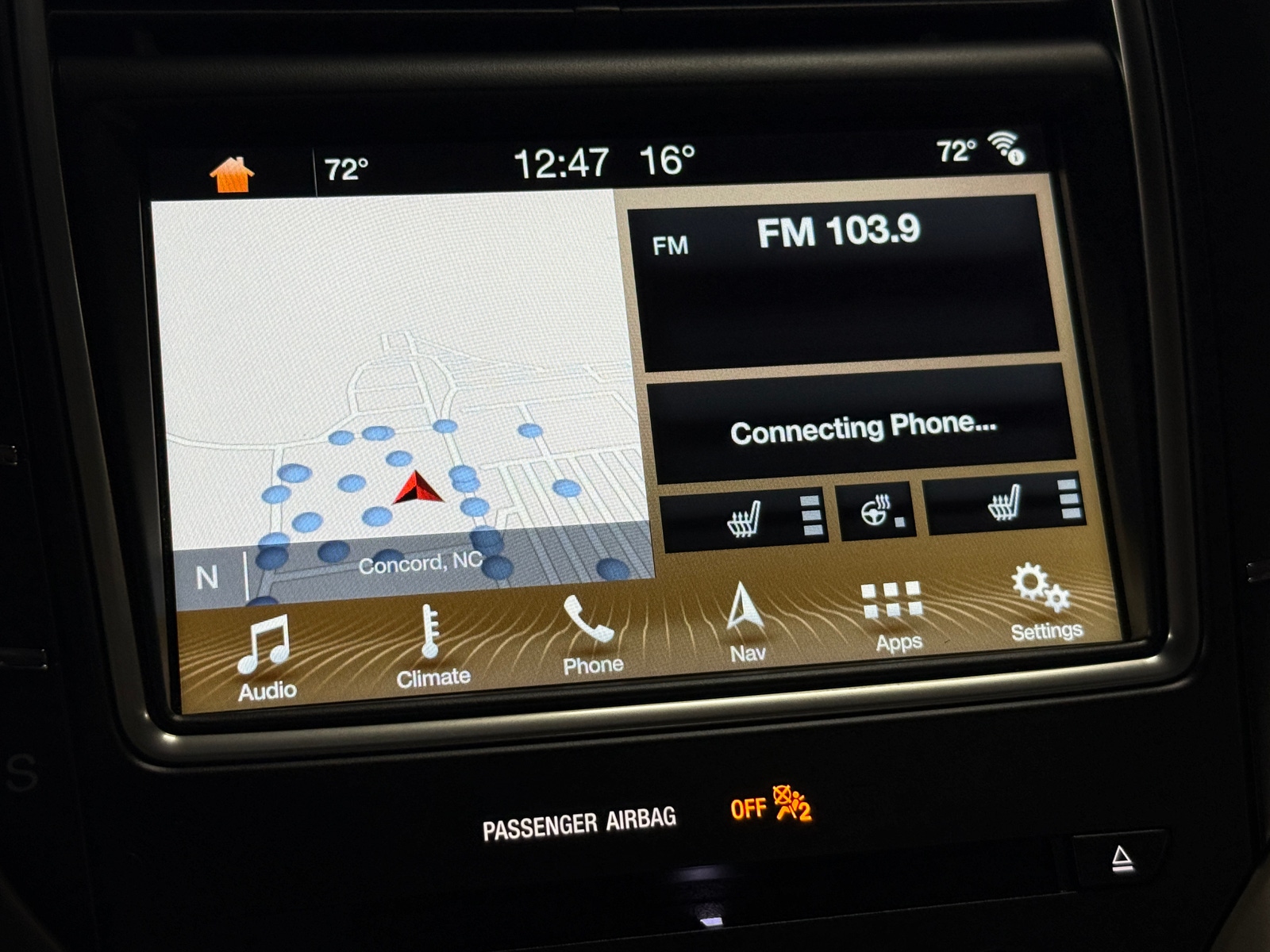 Thumbnail: 2017 Lincoln MKX - 3