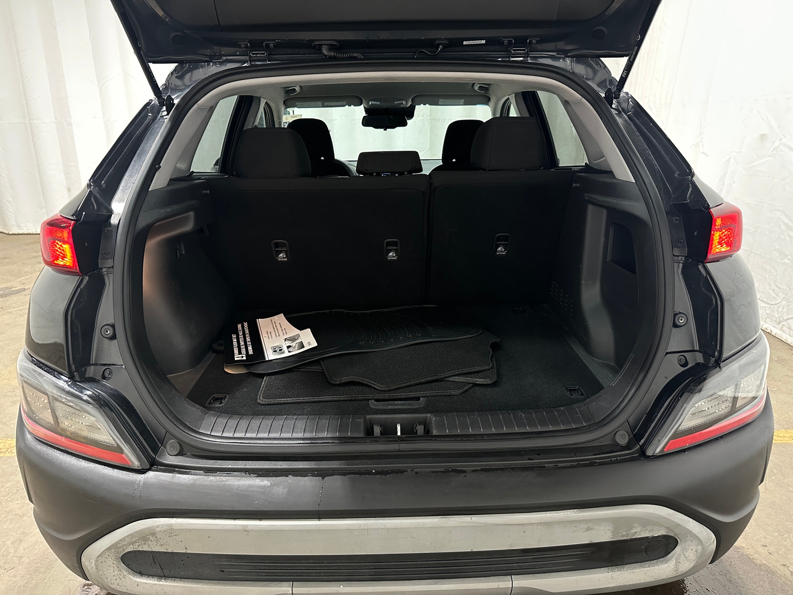 Thumbnail: 2023 Hyundai Kona - 7