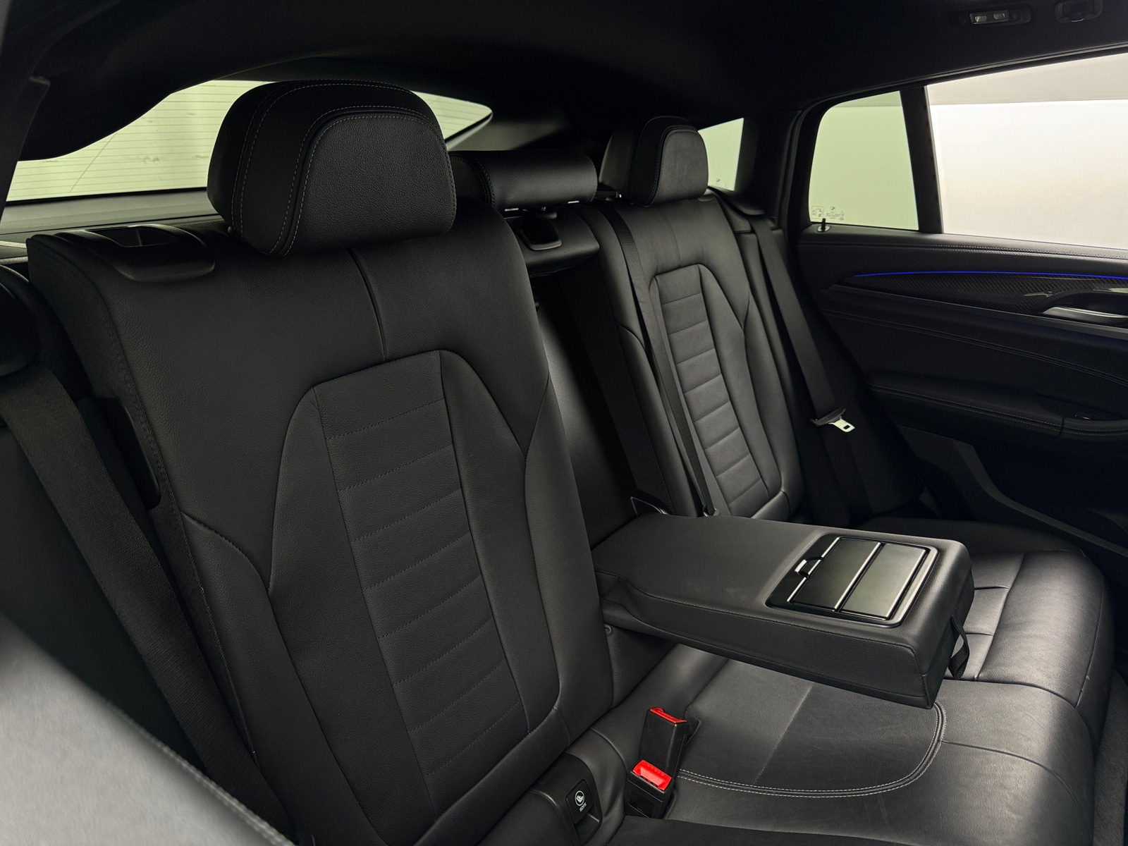 Thumbnail: 2021 BMW X4 - 5