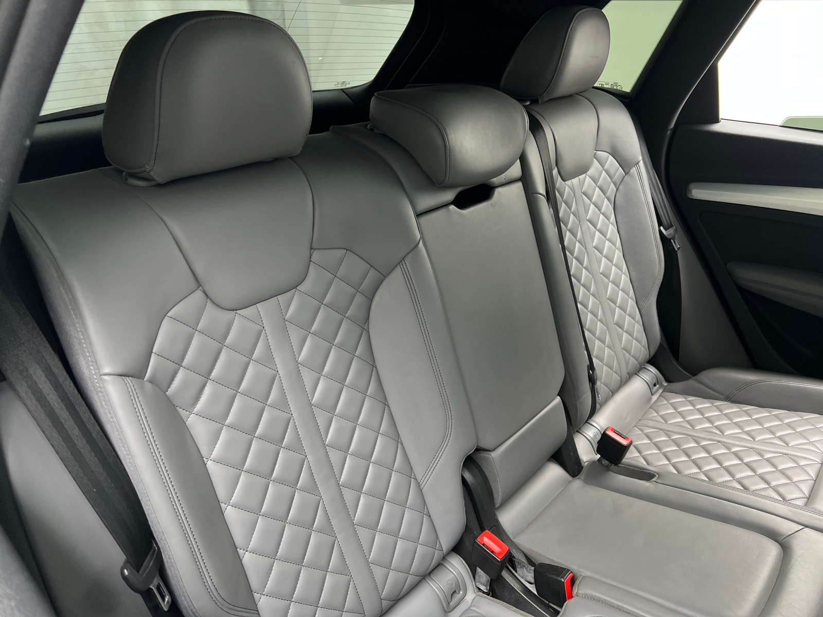 Thumbnail: 2018 Audi SQ5 - 5