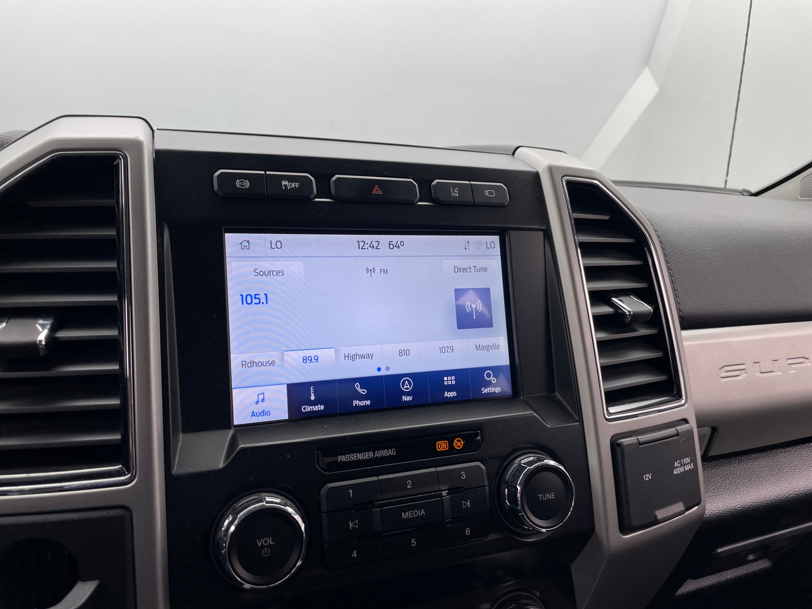 Thumbnail: 2021 Ford Econoline - 3