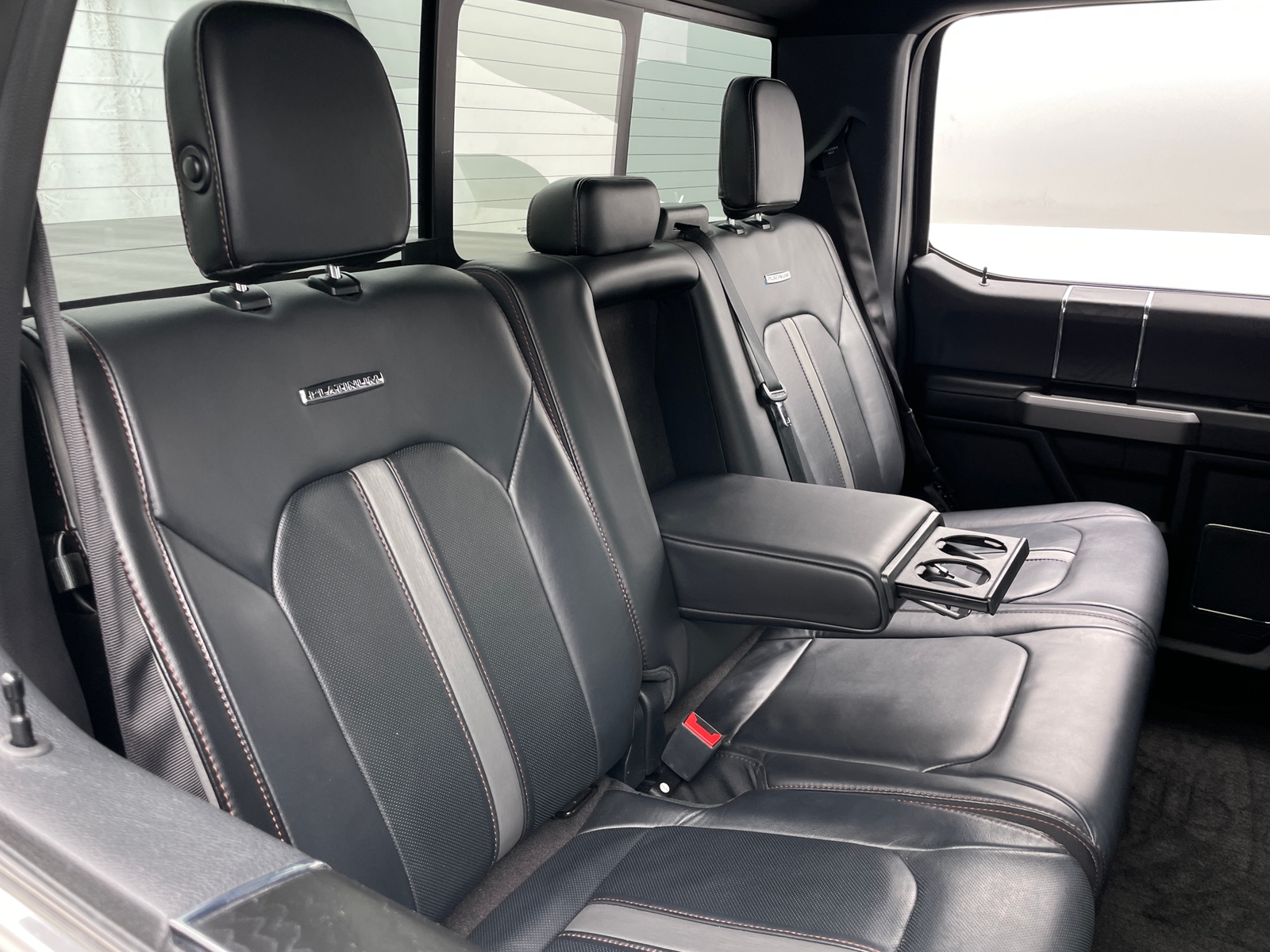 Thumbnail: 2018 Ford Econoline - 5