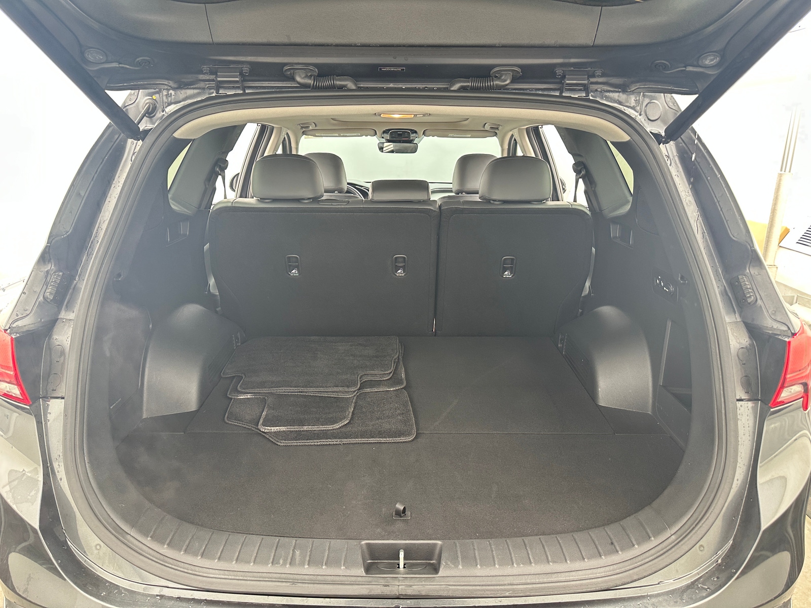 Thumbnail: 2023 Hyundai Santa Fe - 7