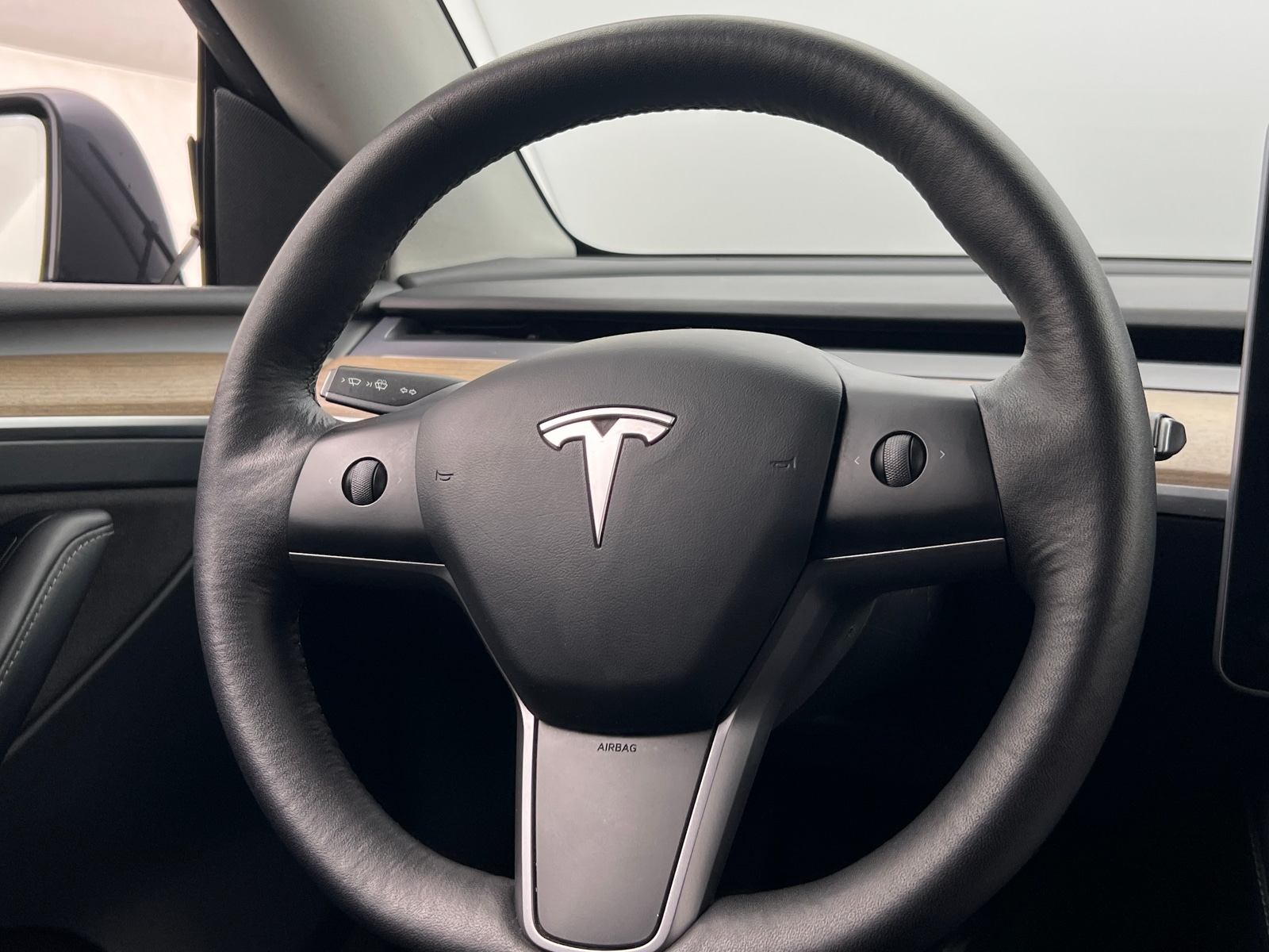 Thumbnail: 2022 Tesla Model Y - 4