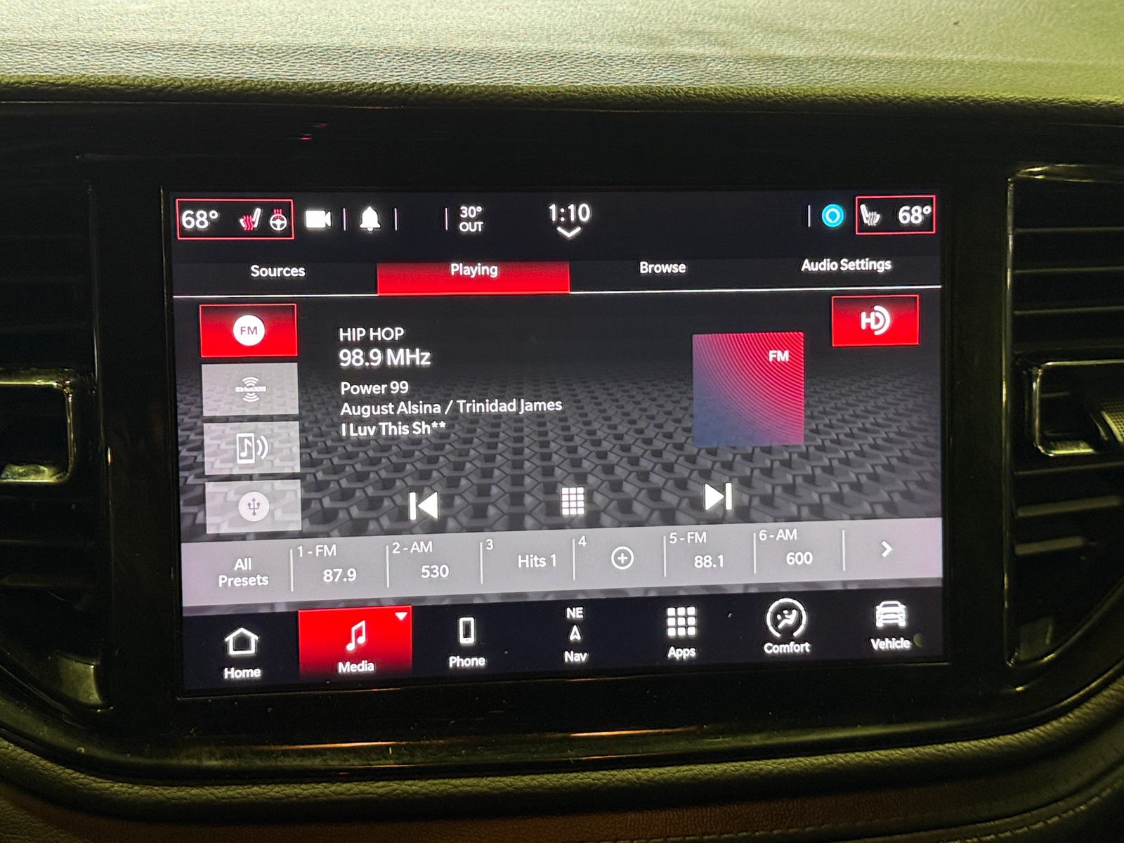 Thumbnail: 2022 Dodge Durango - 3