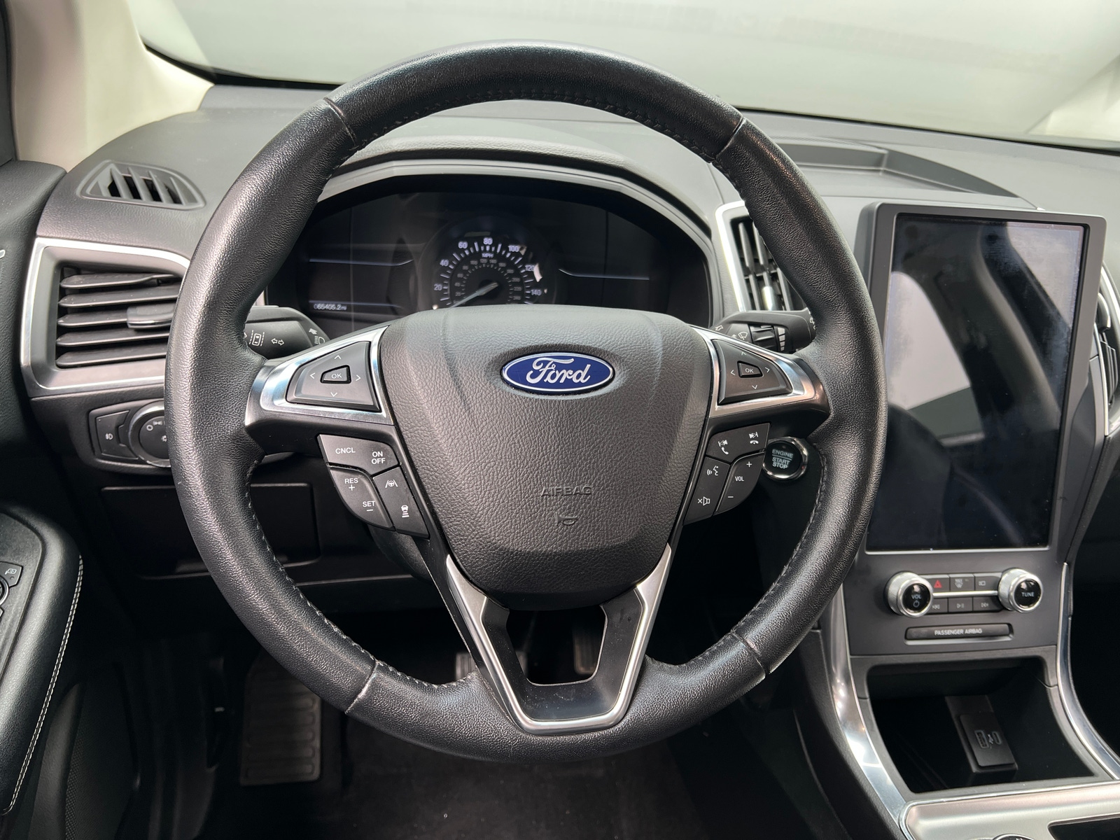 Thumbnail: 2022 Ford Edge - 4