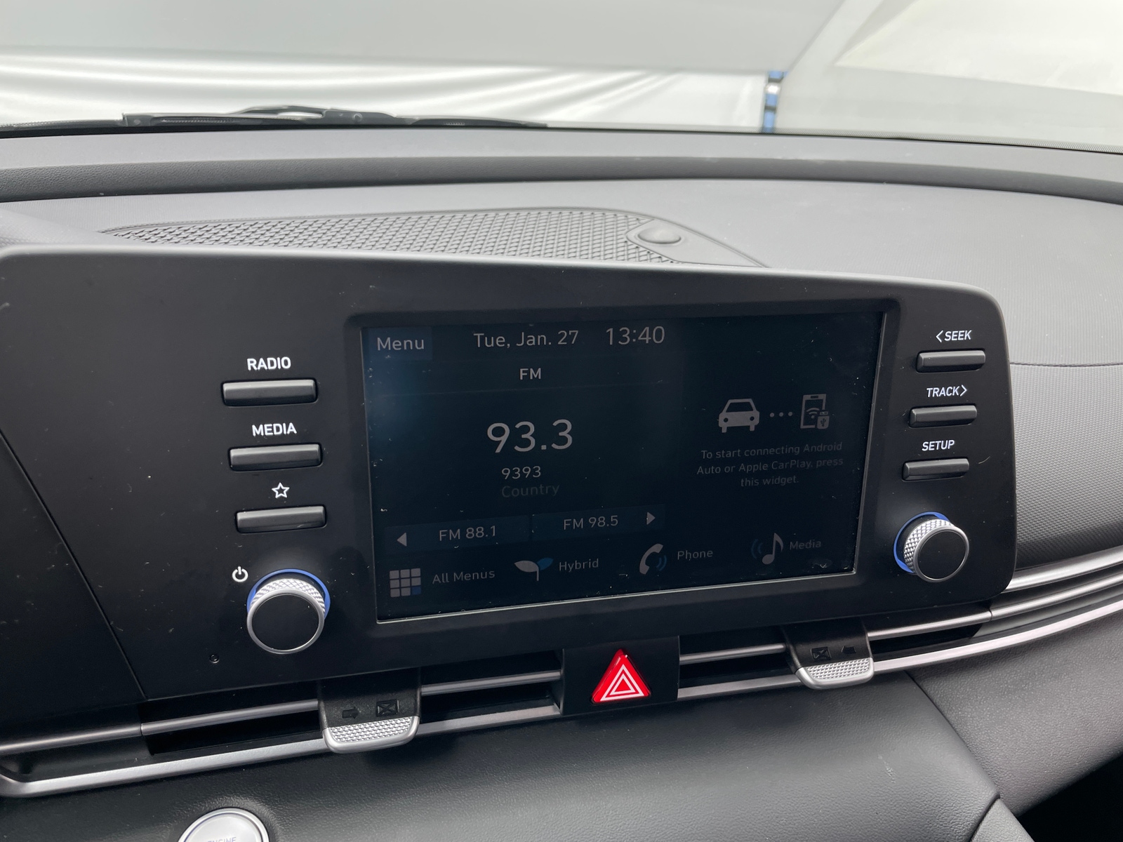 Thumbnail: 2025 Hyundai Elantra - 4