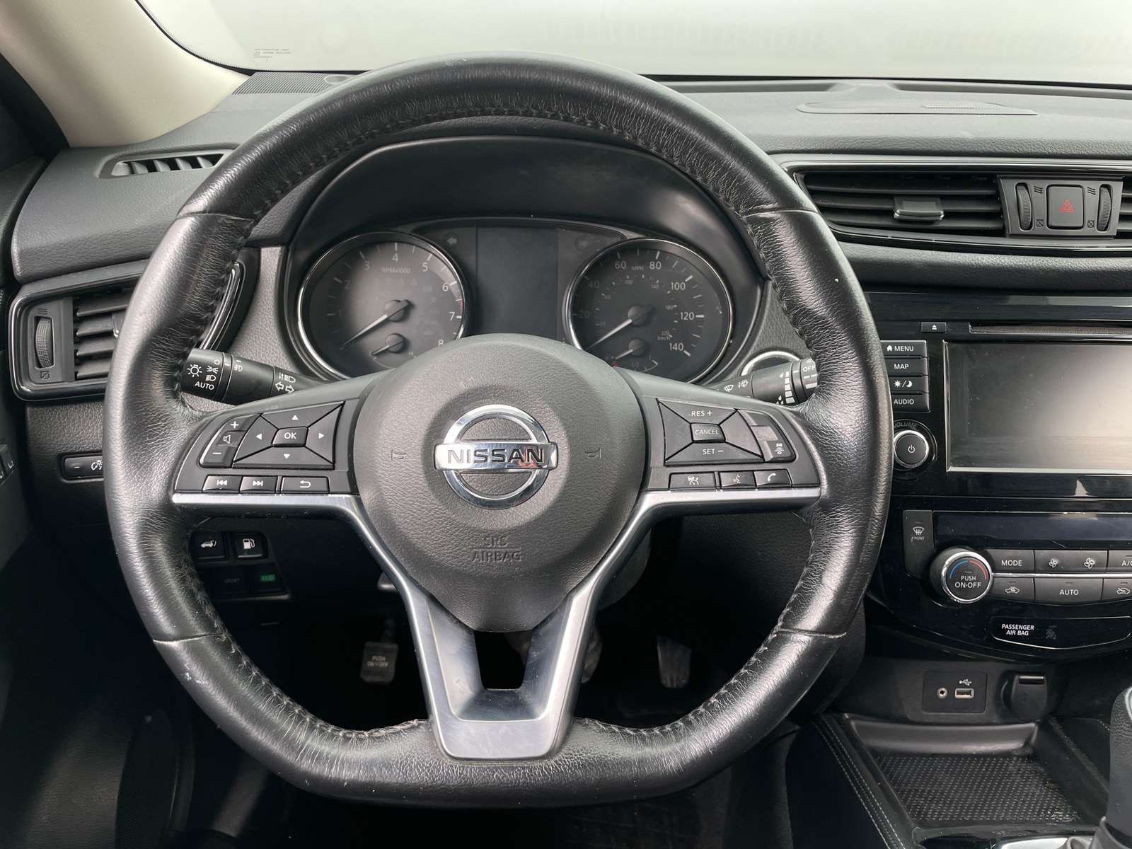 Thumbnail: 2018 Nissan Rogue - 4