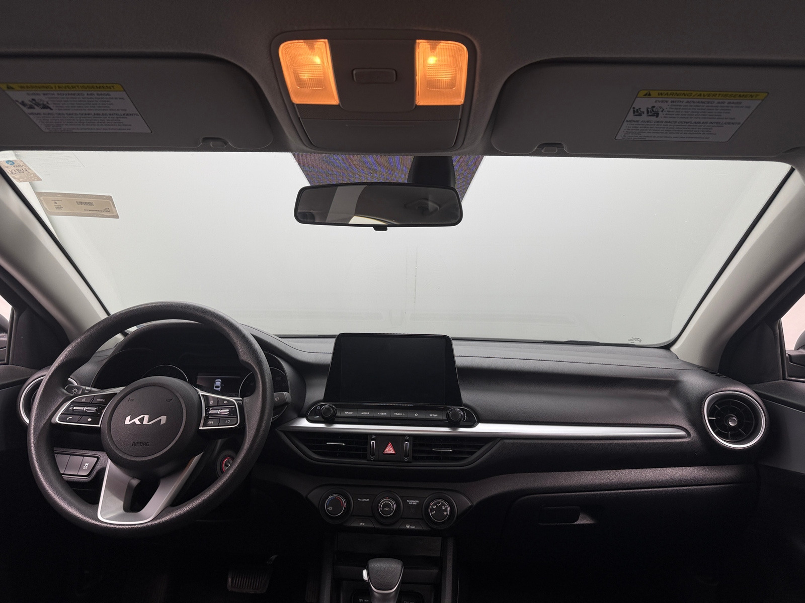 Thumbnail: 2023 Kia Forte - 3