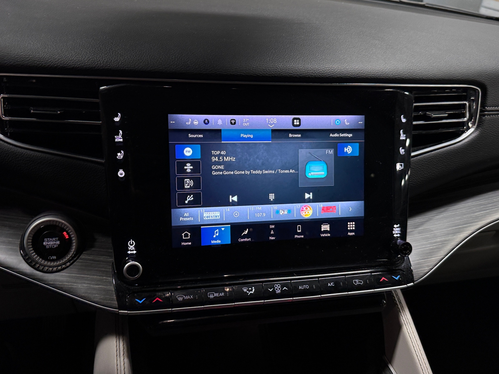 Thumbnail: 2024 Jeep Wagoneer - 3