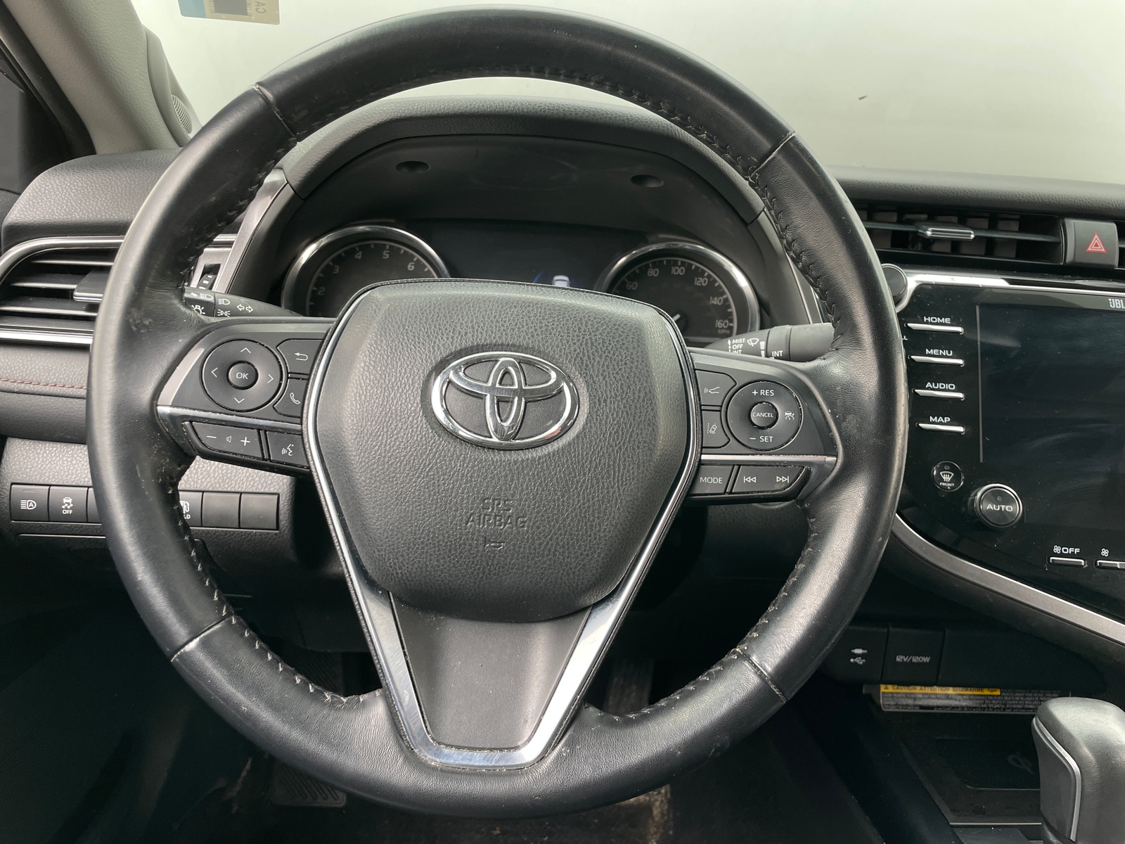 Thumbnail: 2019 Toyota Camry - 4