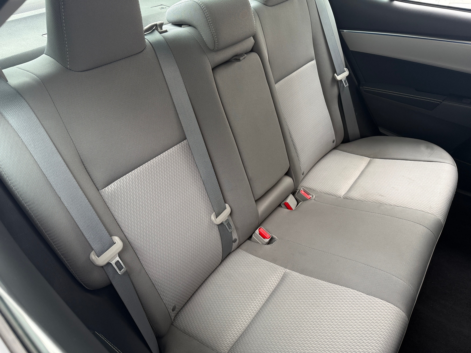 Thumbnail: 2015 Toyota Corolla - 6