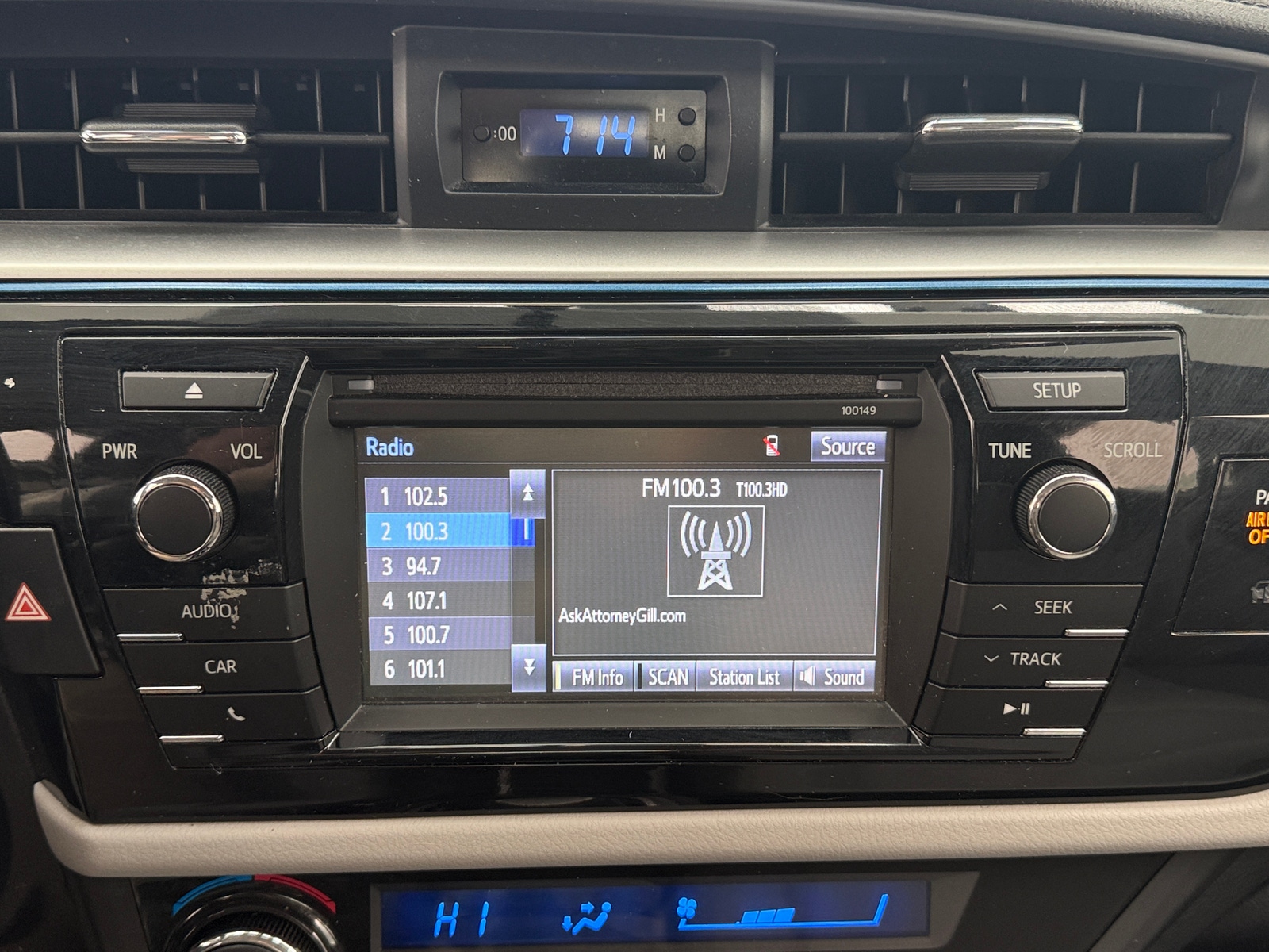 Thumbnail: 2015 Toyota Corolla - 4