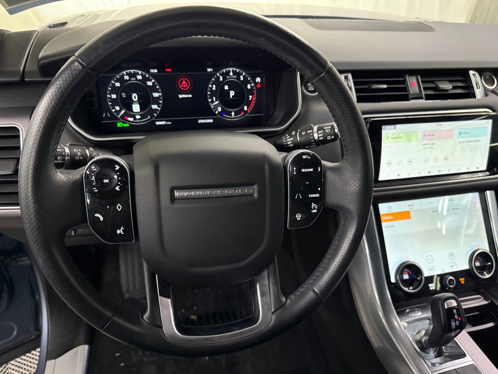 Thumbnail: 2020 Land Rover Range Rover Sport - 4