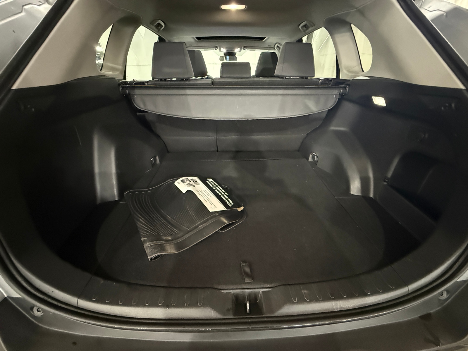 Thumbnail: 2025 Toyota RAV4 - 7