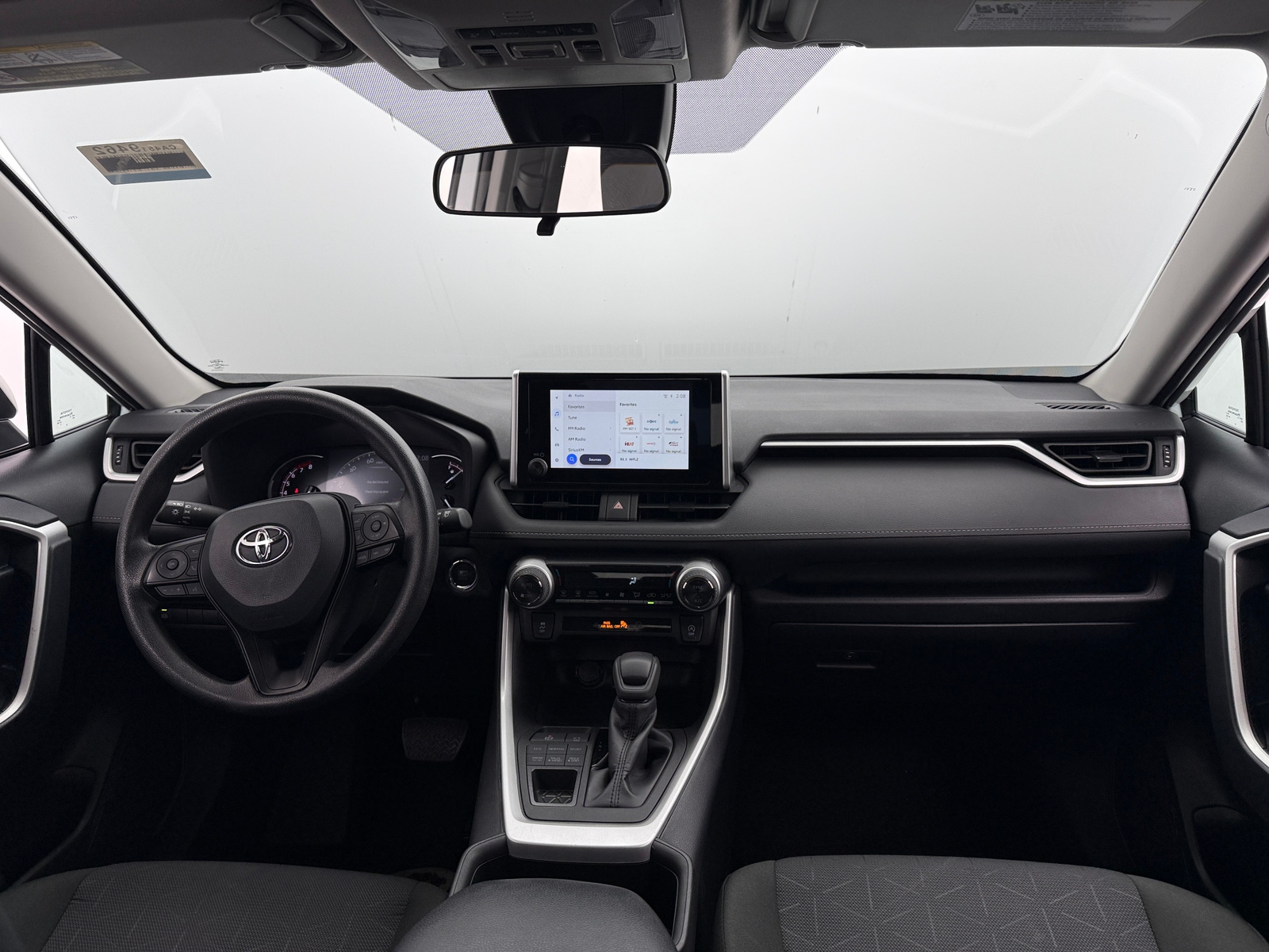 Thumbnail: 2025 Toyota RAV4 - 3