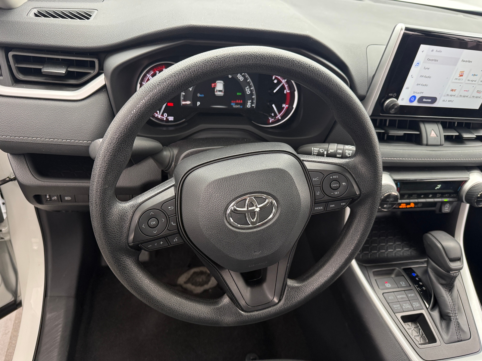 Thumbnail: 2025 Toyota RAV4 - 5