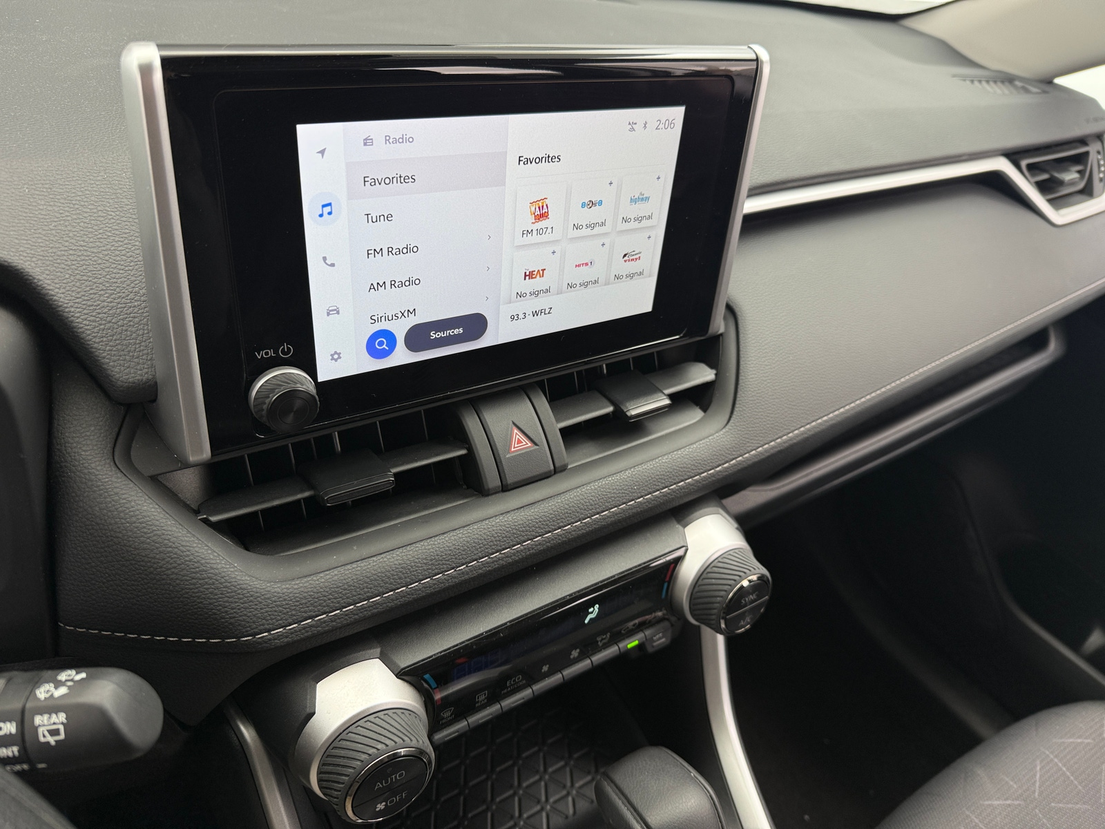 Thumbnail: 2025 Toyota RAV4 - 4