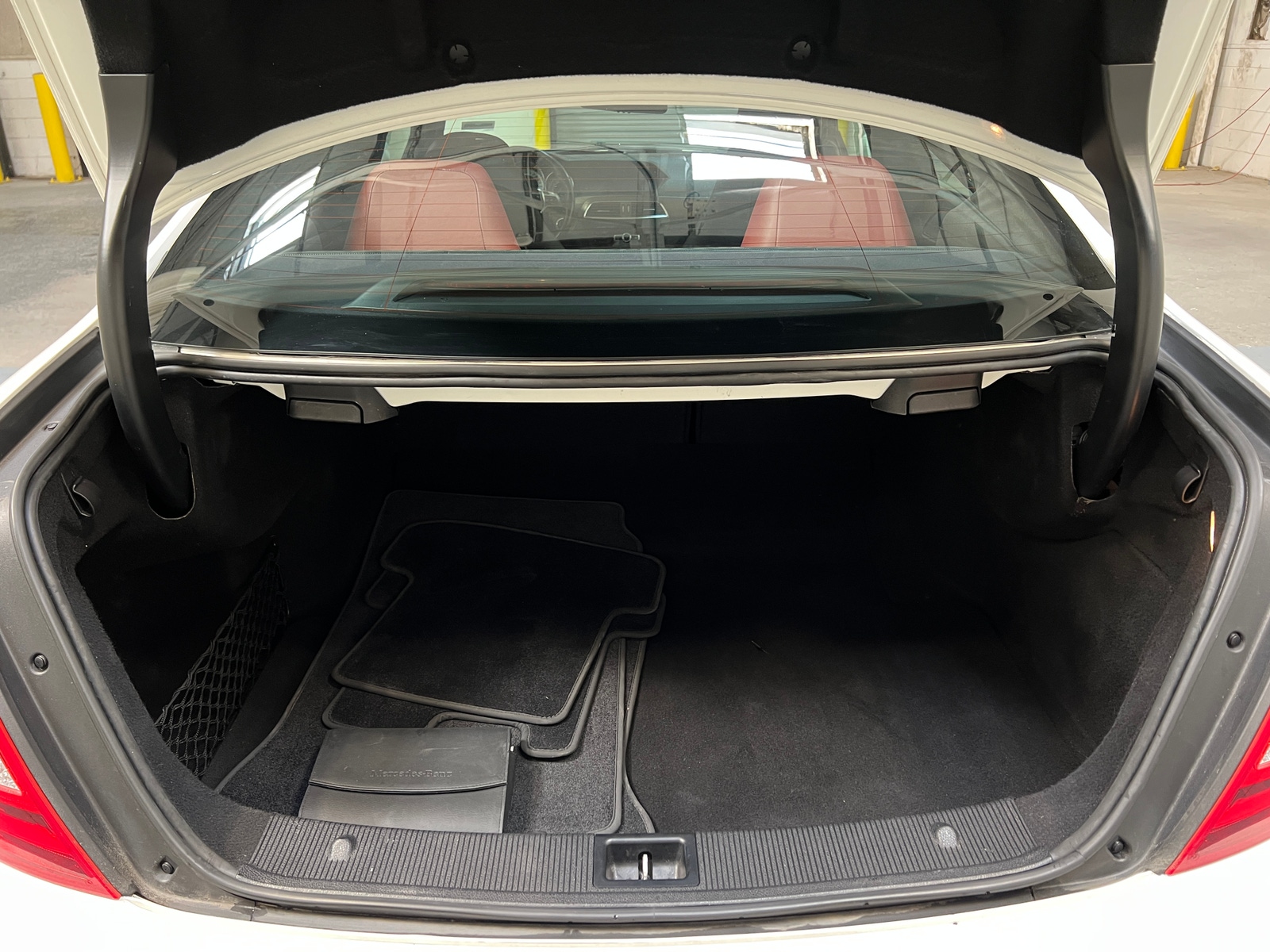 Thumbnail: 2013 Mercedes-Benz C-Class - 4