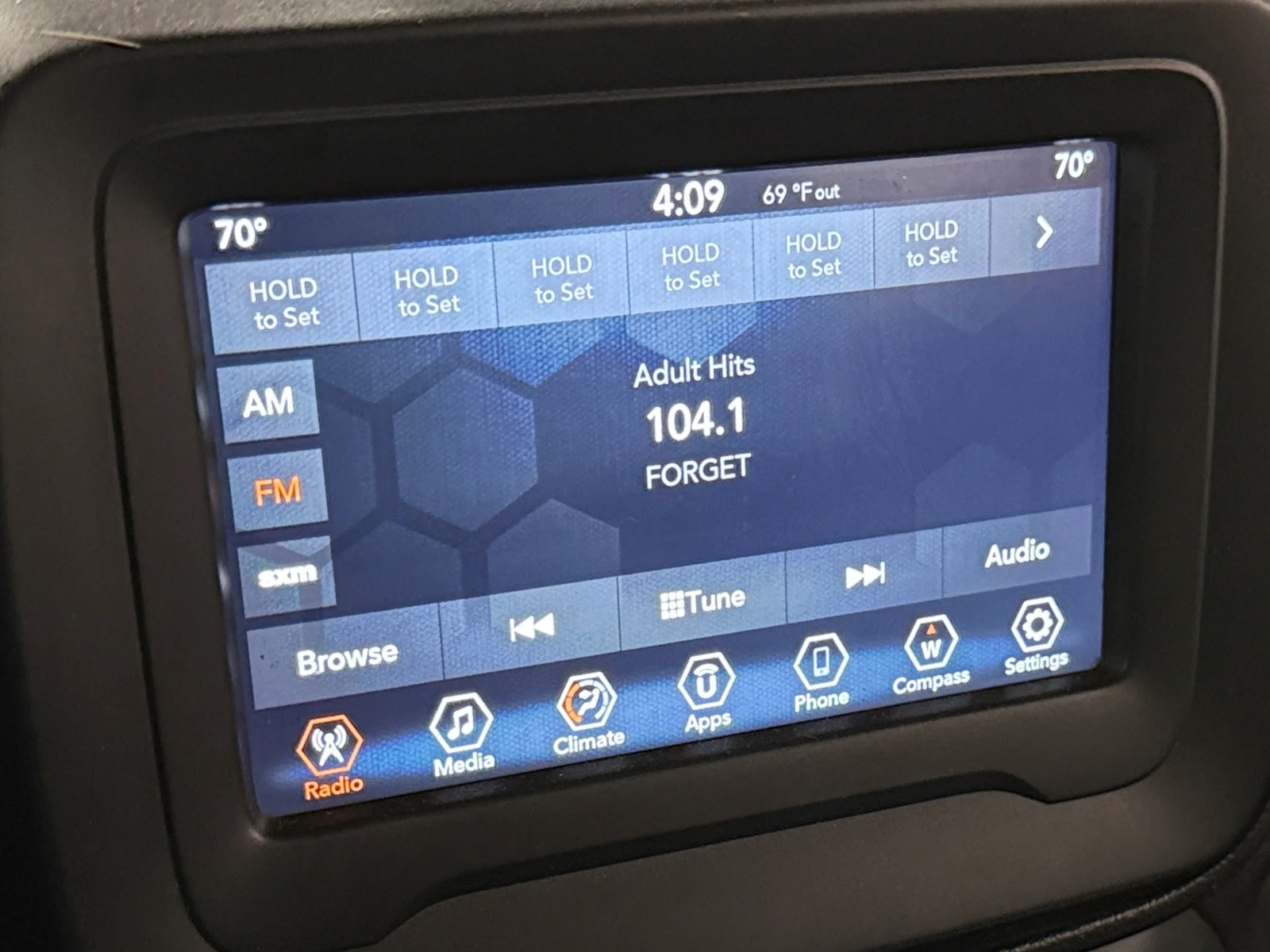 Thumbnail: 2020 Jeep Renegade - 4