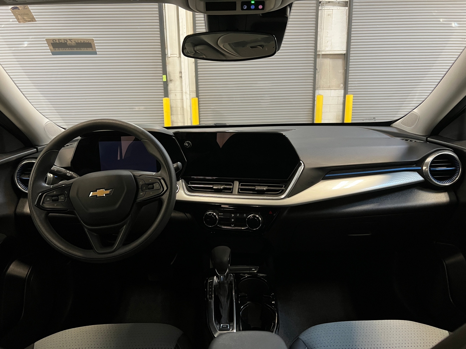 Thumbnail: 2025 Chevrolet Trax - 3